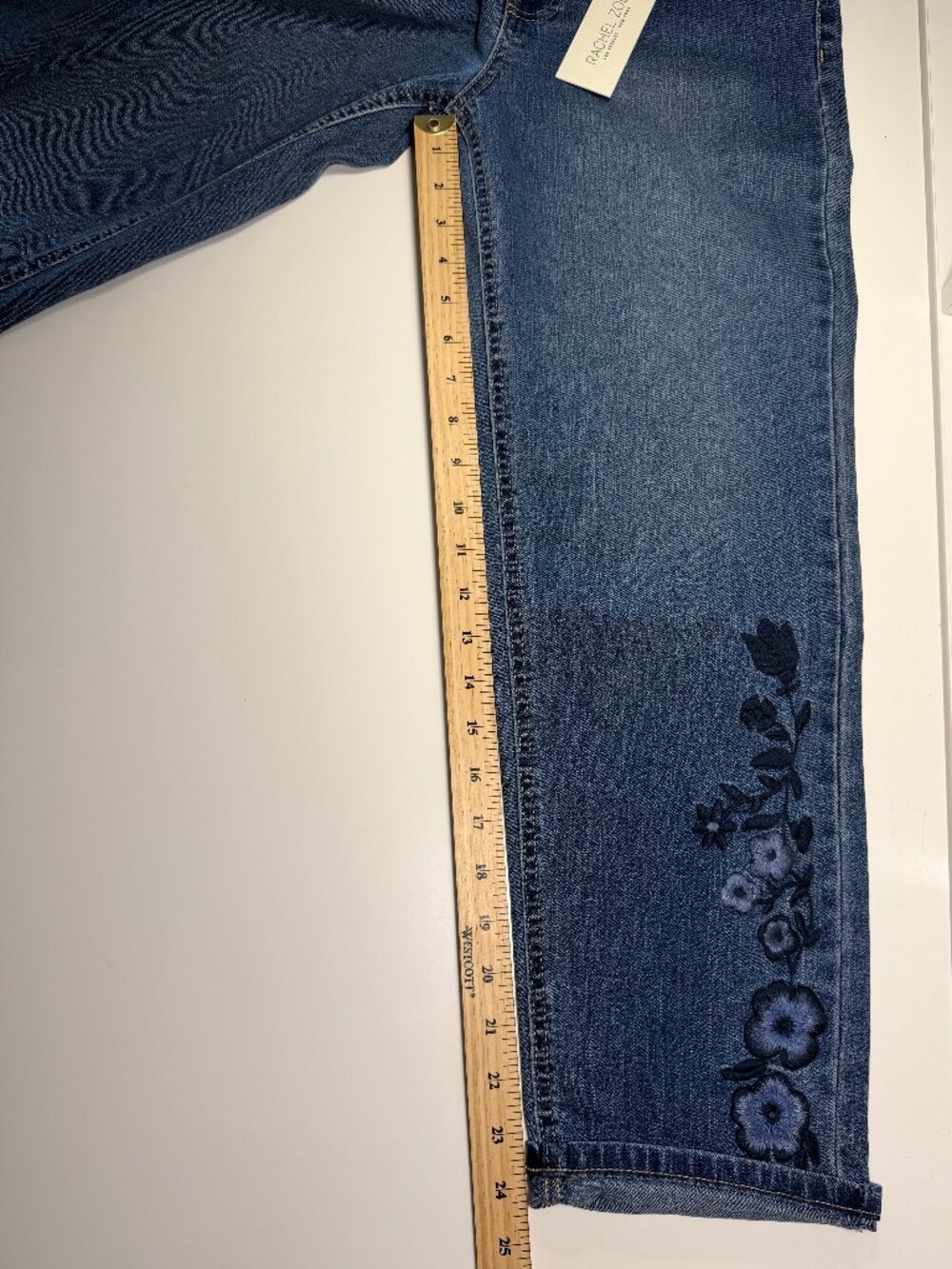 NWT Rachel Zoe Dark Blue Straight-Leg Jeans with Floral Embroidery - Picture 9 of 10